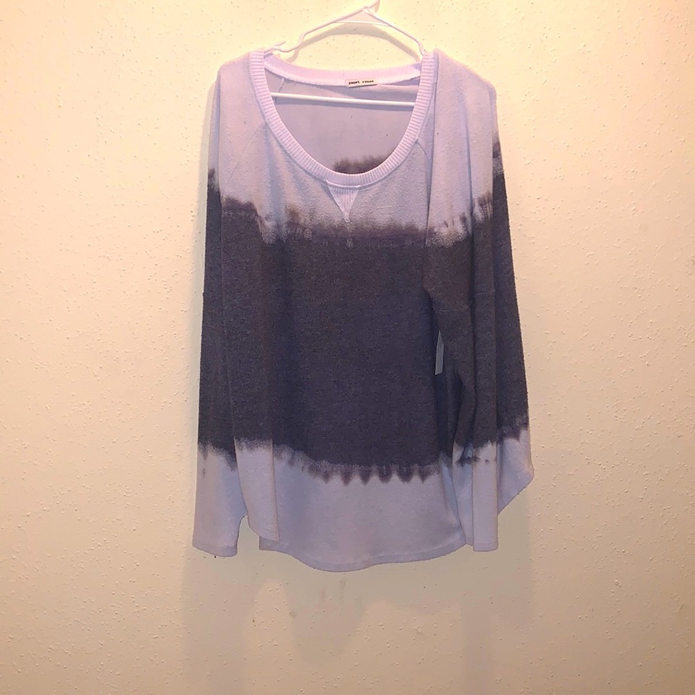 Long sleeve sweater